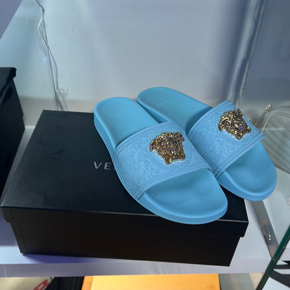 Versace slides